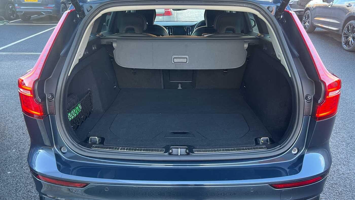 Used Volvo V60 2025 for sale - 76666934: Photo 46