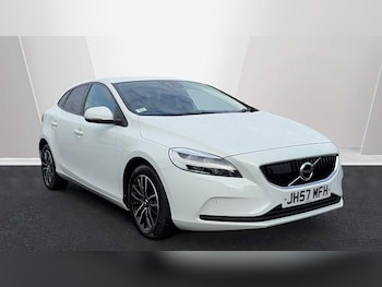 Volvo V40 feature image