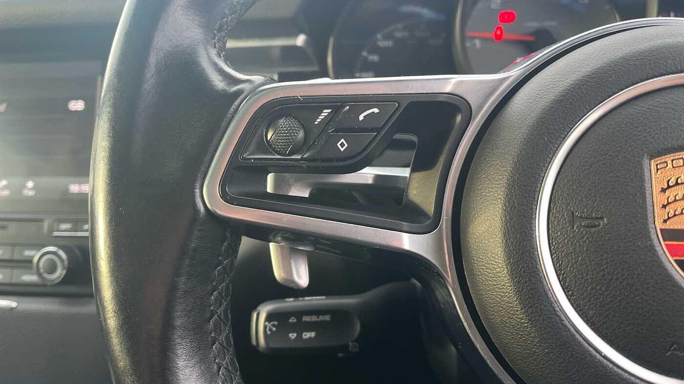 Used Porsche Macan 2016 for sale - 76886695: Photo 25