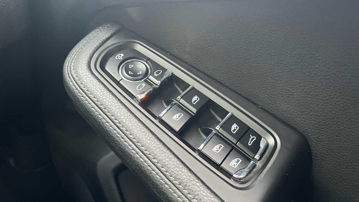 Used Porsche Macan 2016 for sale - 76886695: Photo 27