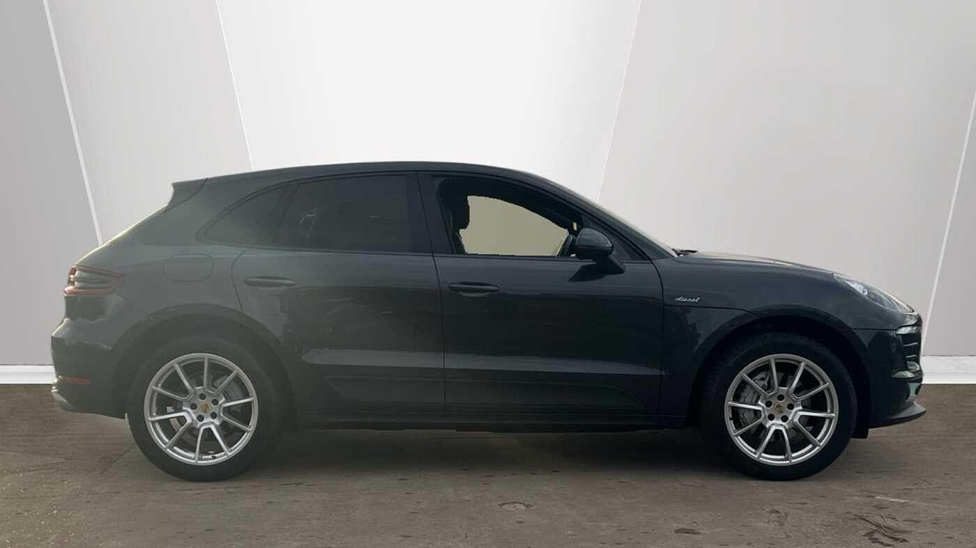 Used Porsche Macan 2016 for sale - 76886695: Photo 3