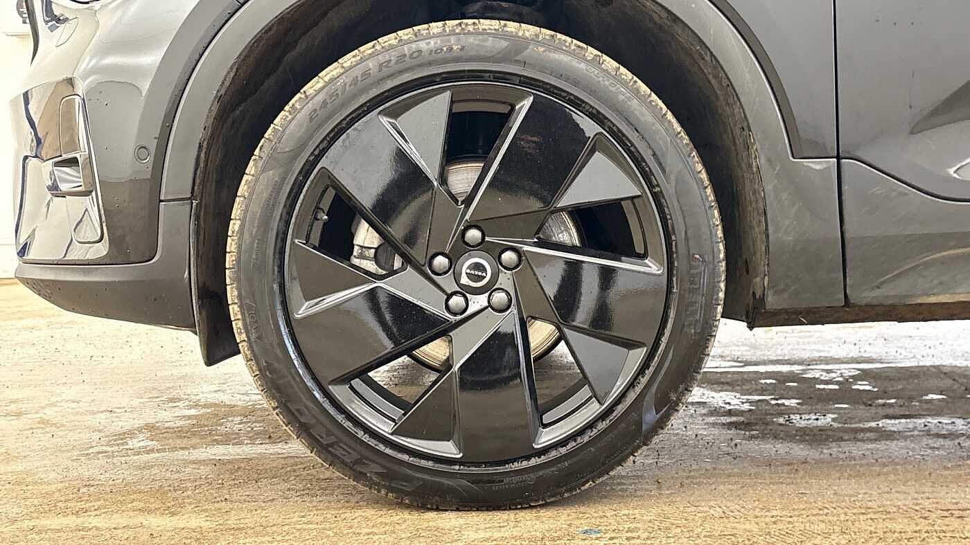 Used Volvo XC40 for sale - 78127759: Photo 4