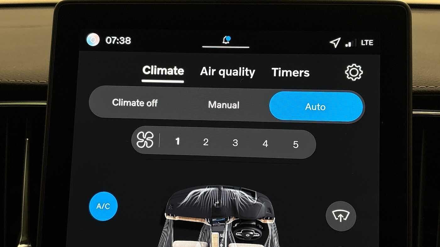 Used Volvo XC60 for sale - 78127398: Photo 40