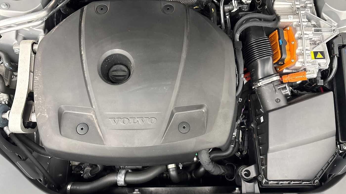 Used Volvo XC60 2025 for sale - 77854117: Photo 15