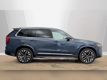 Used Volvo XC90 2025 for sale - 77854143: Photo