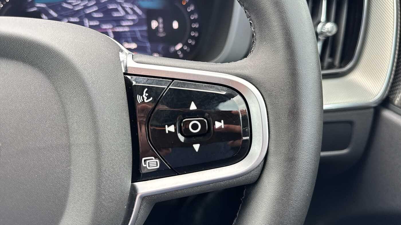 Used Volvo XC60 2025 for sale - 78099845: Photo 24