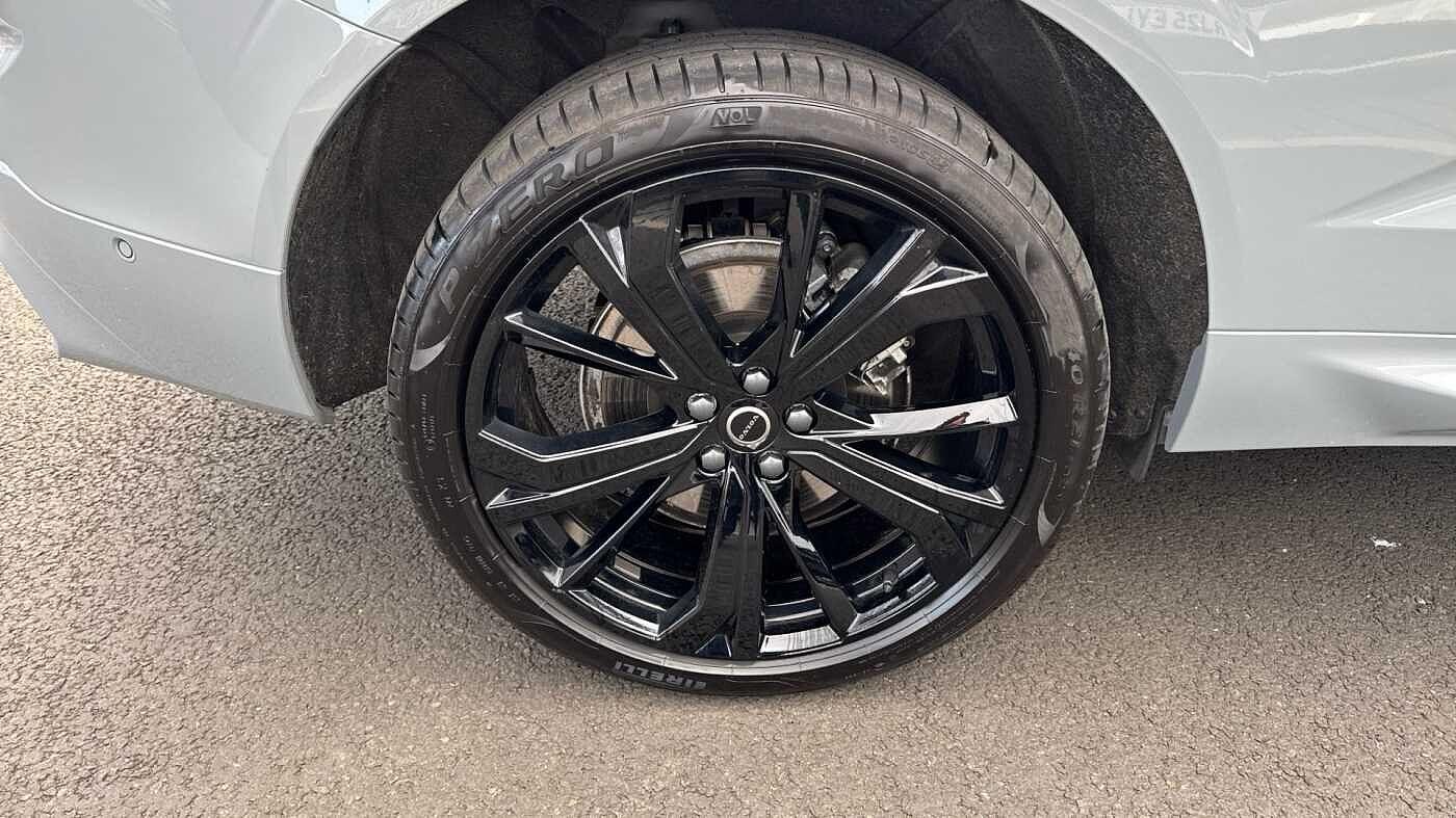 Used Volvo XC60 2025 for sale - 78099845: Photo 41