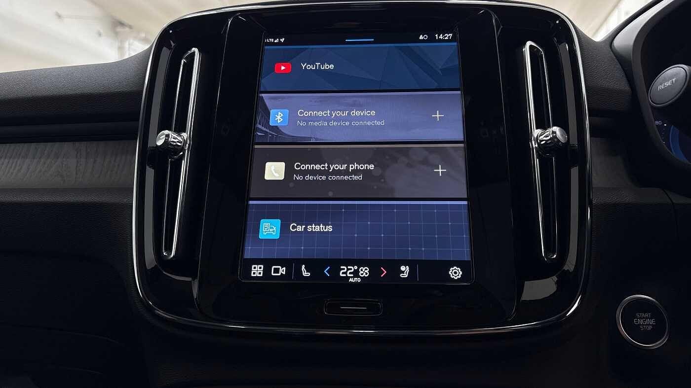 Used Volvo XC40 2025 for sale - 76408520: Photo 11