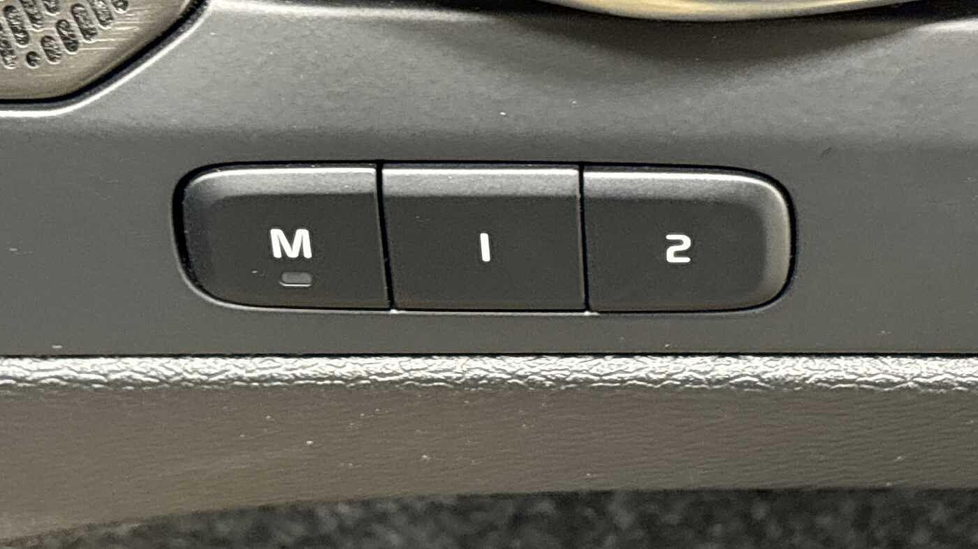 Used Volvo XC40 2025 for sale - 76408520: Photo 26