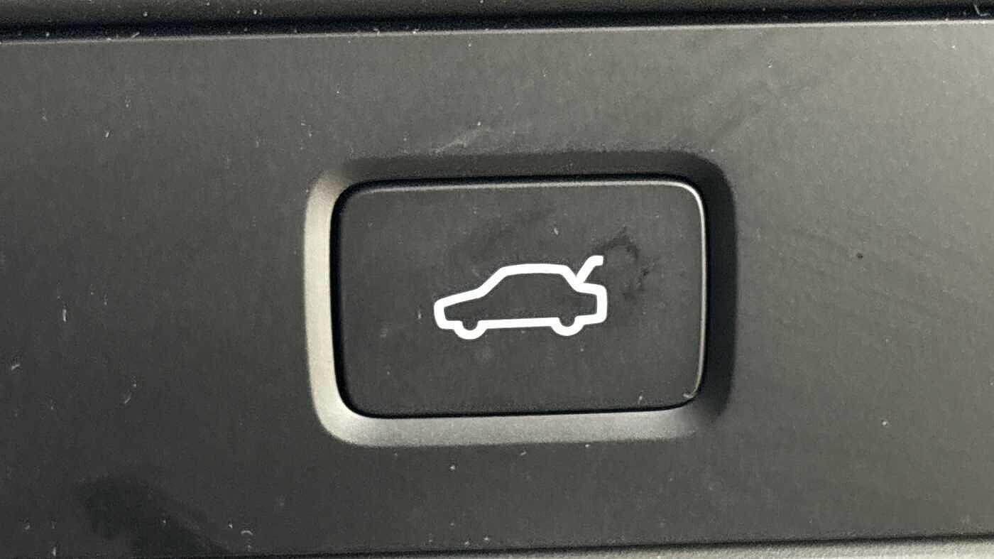 Used Volvo XC40 2025 for sale - 76408520: Photo 30