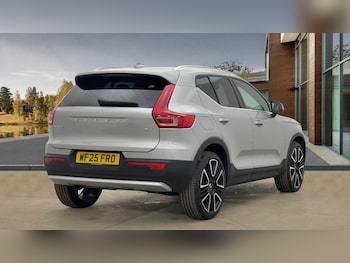 Used Volvo XC40 2025 for sale - 76408520: Photo