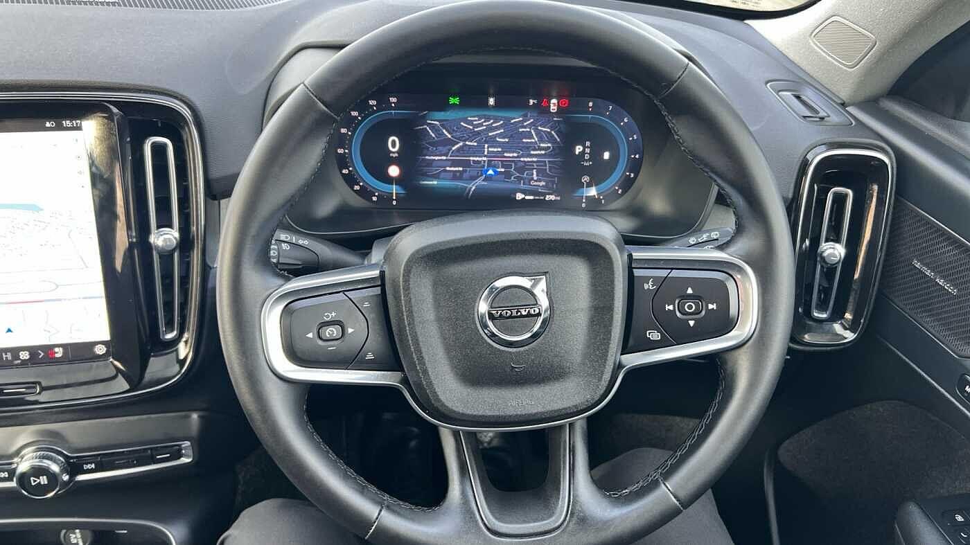 Used Volvo XC40 2025 for sale - 77523504: Photo 12