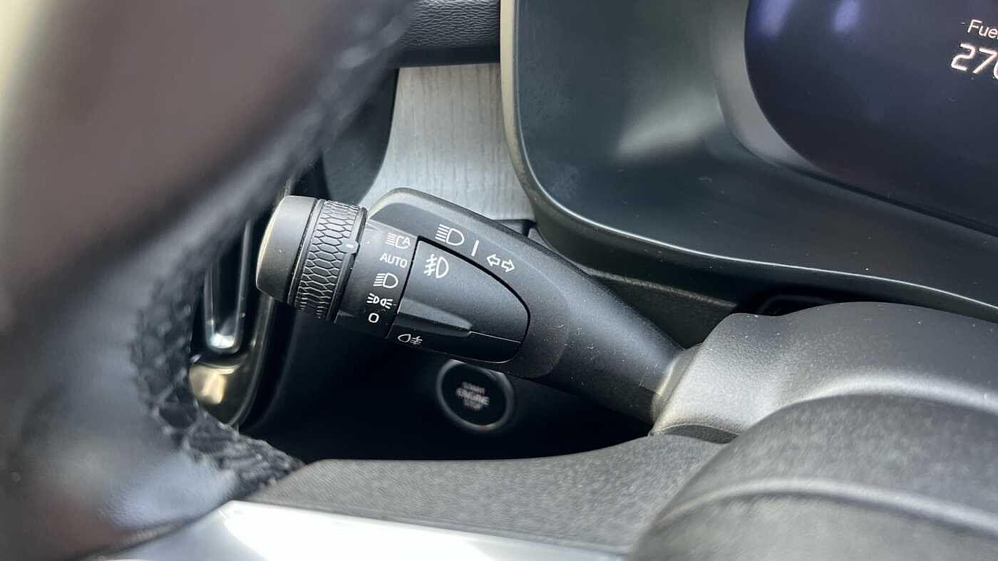 Used Volvo XC40 2025 for sale - 77523504: Photo 22