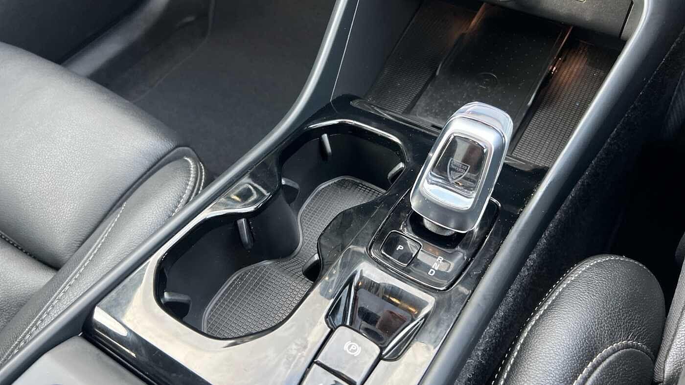 Used Volvo XC40 2025 for sale - 77523504: Photo 28