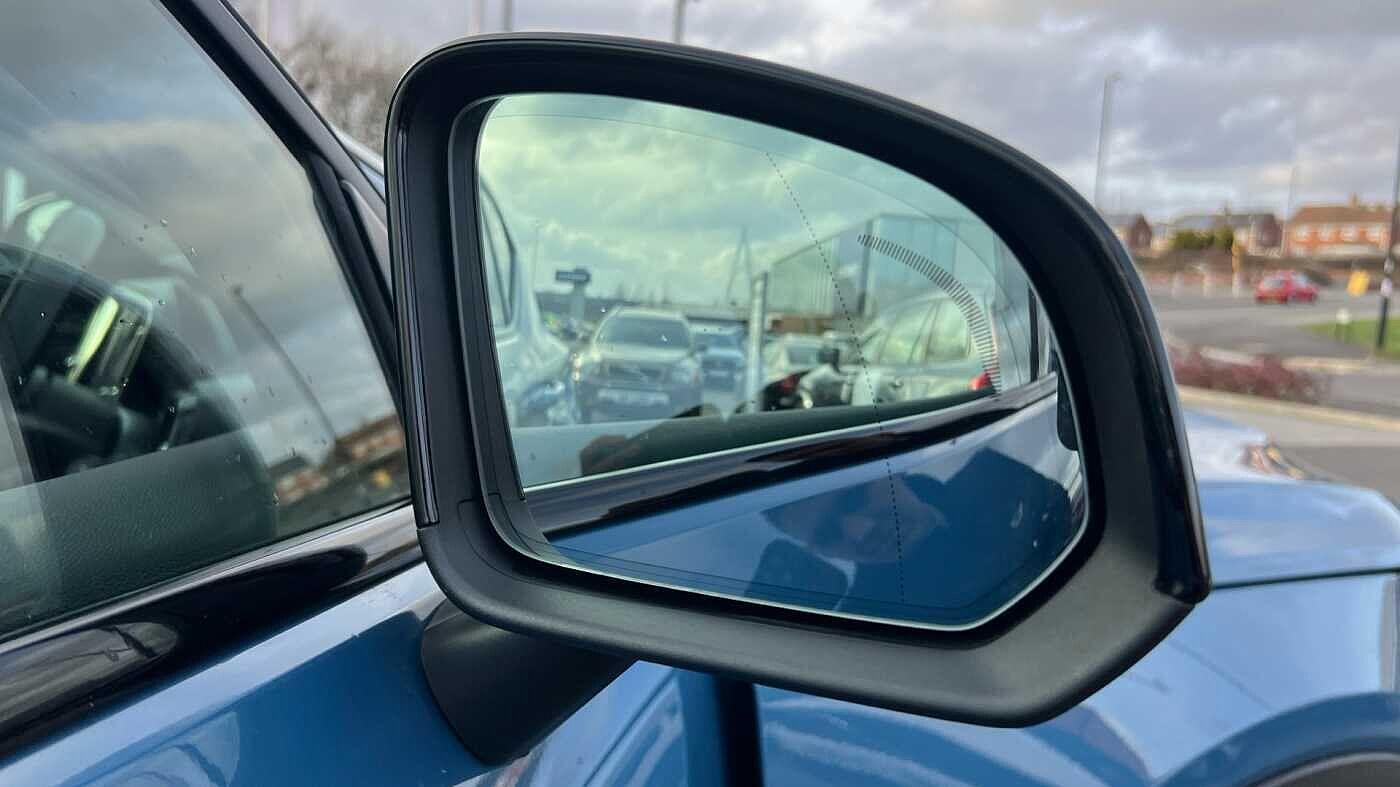 Used Volvo XC40 2025 for sale - 77523504: Photo 34