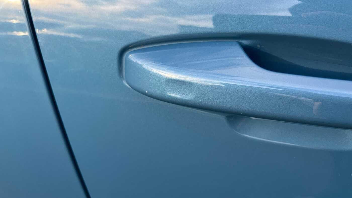 Used Volvo XC40 2025 for sale - 77523504: Photo 42