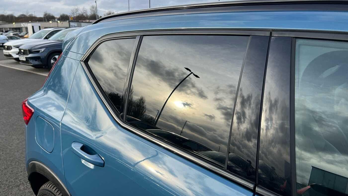 Used Volvo XC40 2025 for sale - 77523504: Photo 43