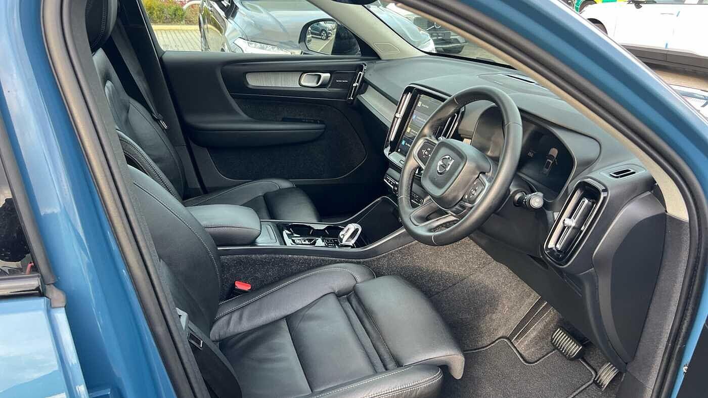 Used Volvo XC40 2025 for sale - 77523504: Photo 45