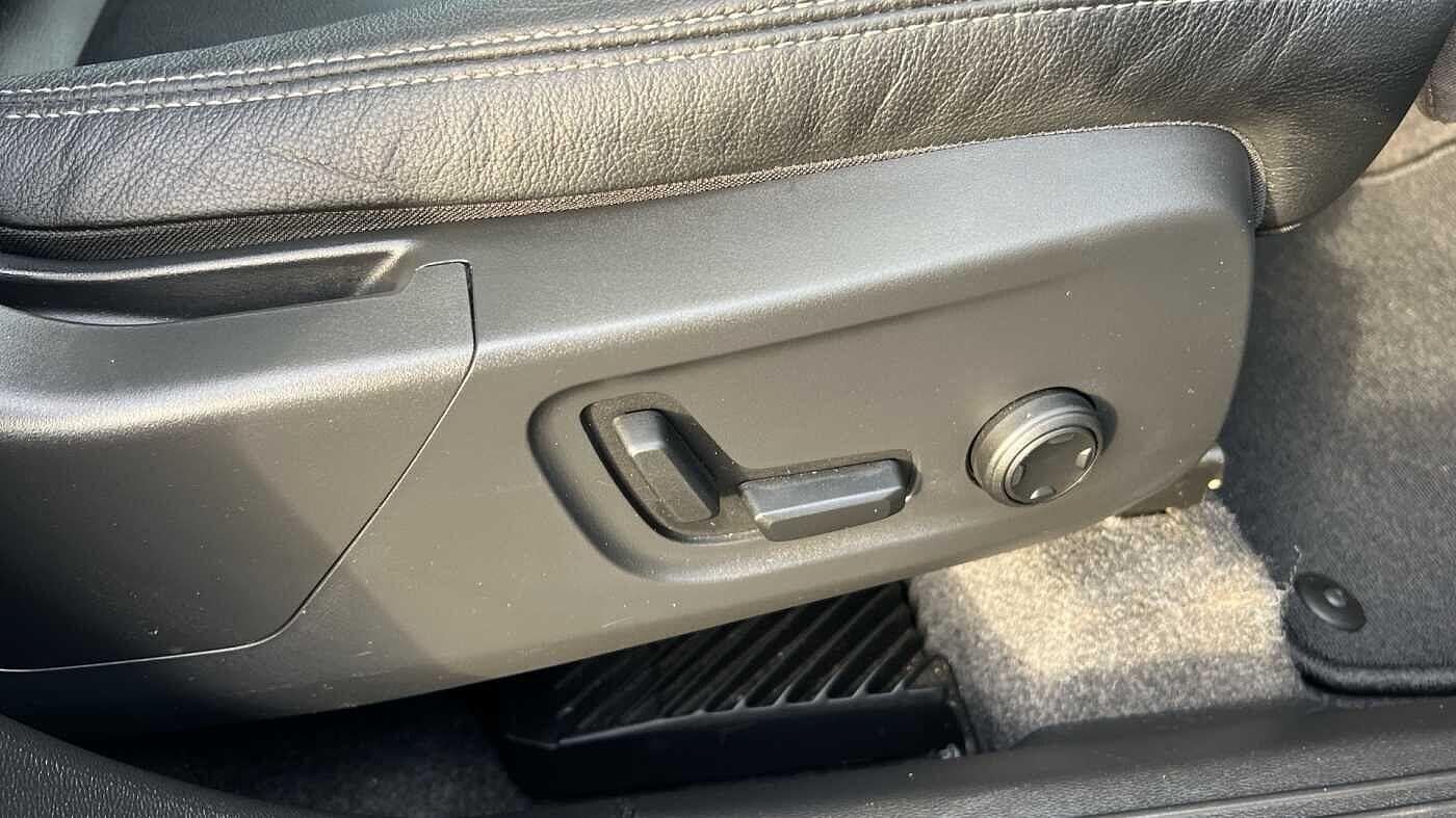 Used Volvo XC40 2025 for sale - 77523504: Photo 47