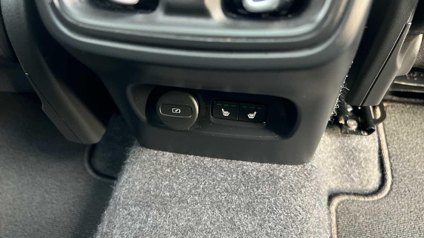 Used Volvo XC40 2025 for sale - 77523504: Photo 63