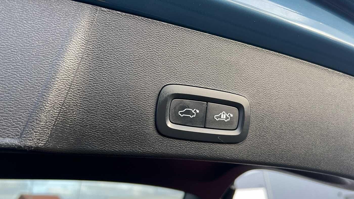 Used Volvo XC40 2025 for sale - 77523504: Photo 67