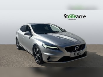Used Volvo V40 2018 for sale - 78245073: Photo