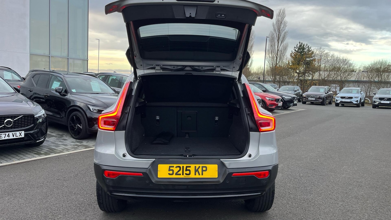 Used Volvo XC40 2023 for sale - 76886086: Photo 13