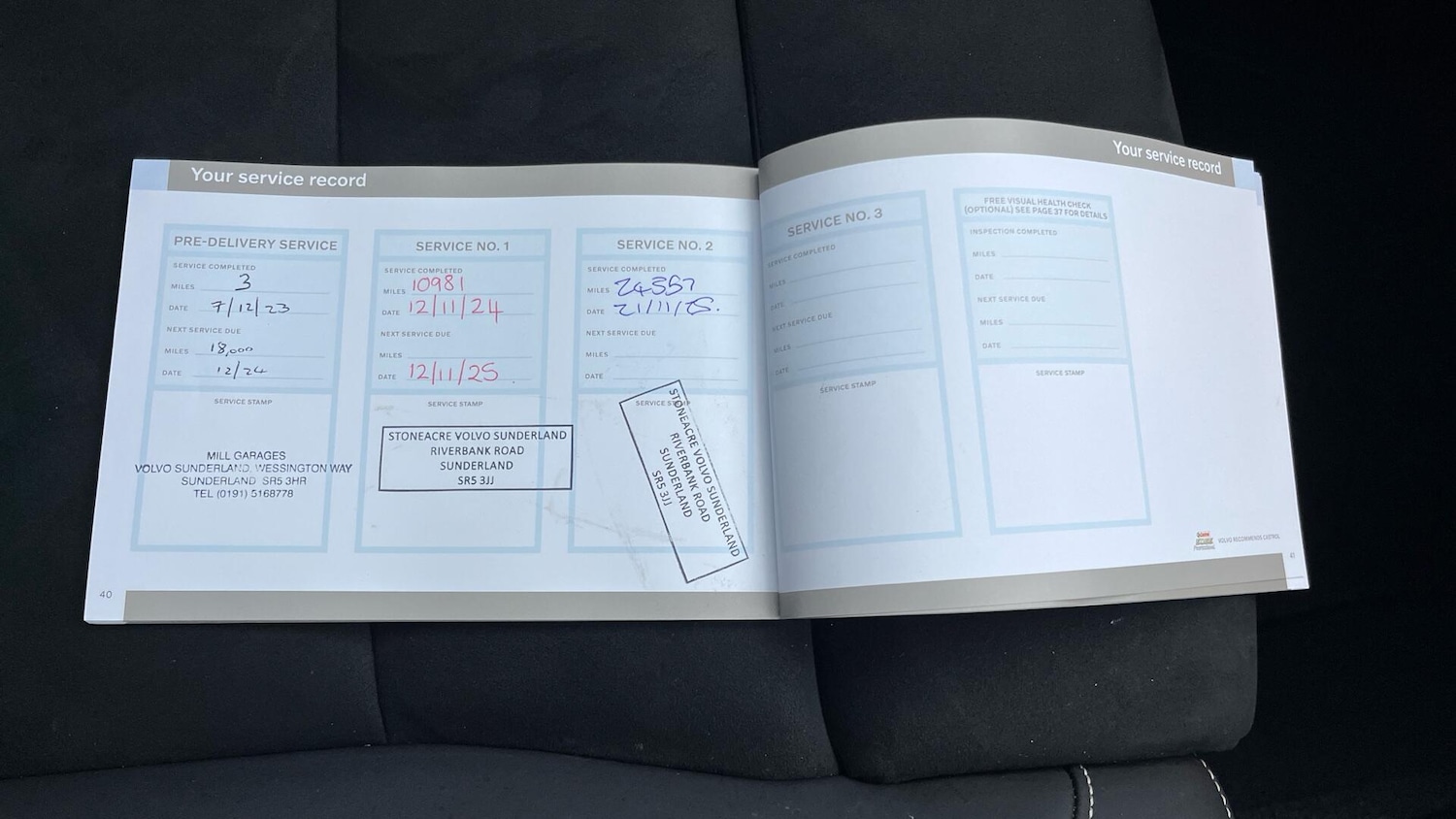 Used Volvo XC40 2023 for sale - 76886086: Photo 14