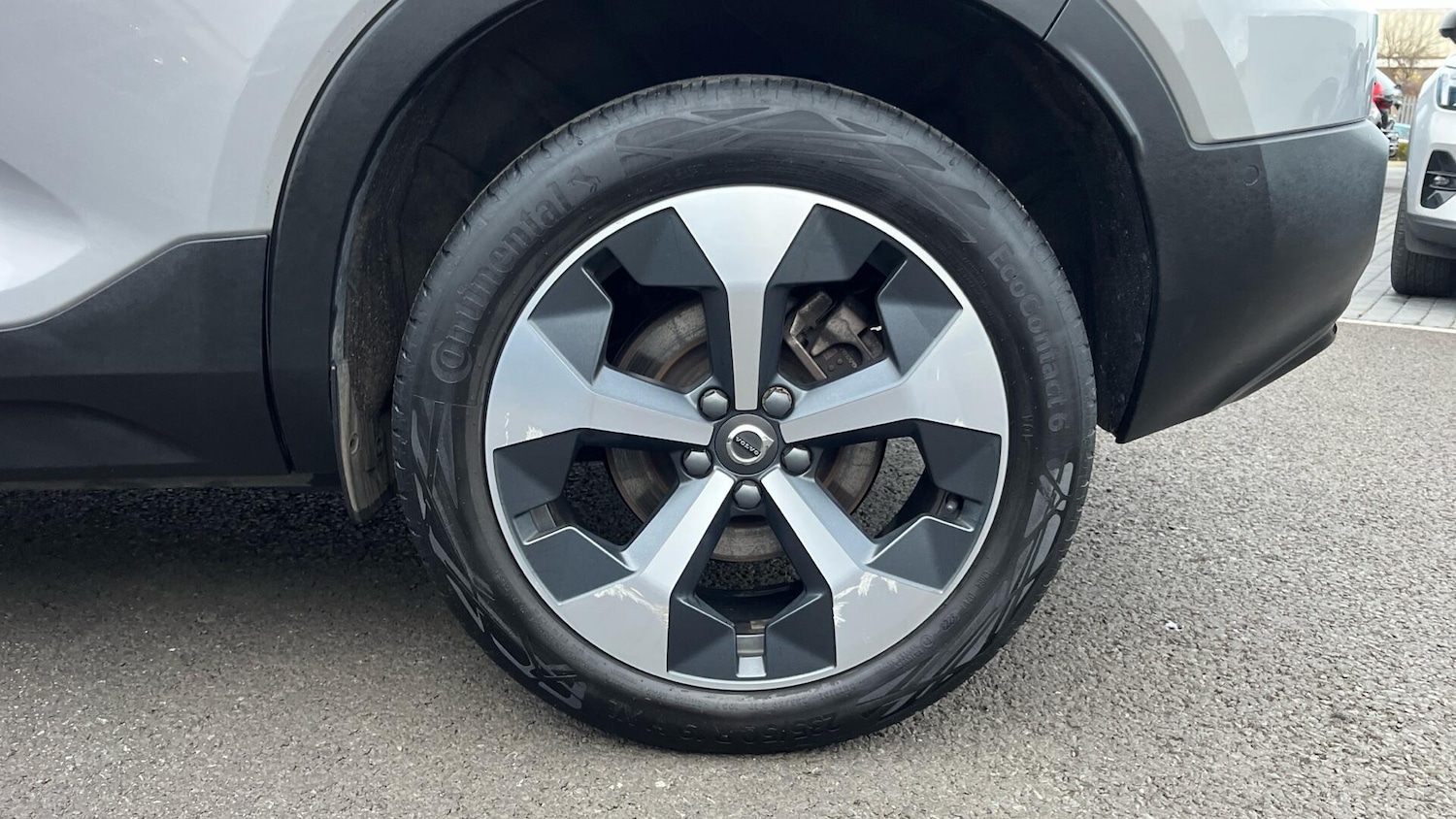 Used Volvo XC40 2023 for sale - 76886086: Photo 35