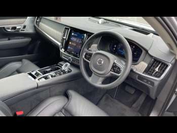 Used Volvo V90 2023 for sale - 75109674: Photo