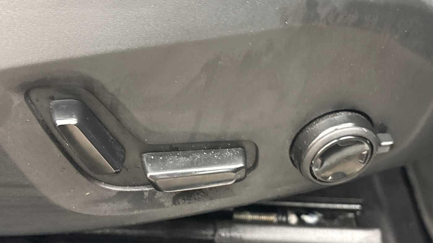 Used Volvo XC60 2025 for sale - 77598058: Photo 28