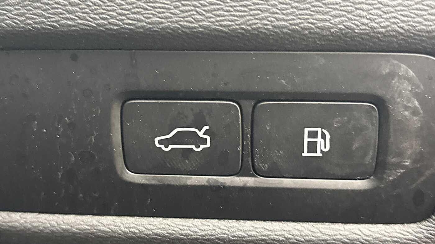 Used Volvo XC60 2025 for sale - 77598058: Photo 30