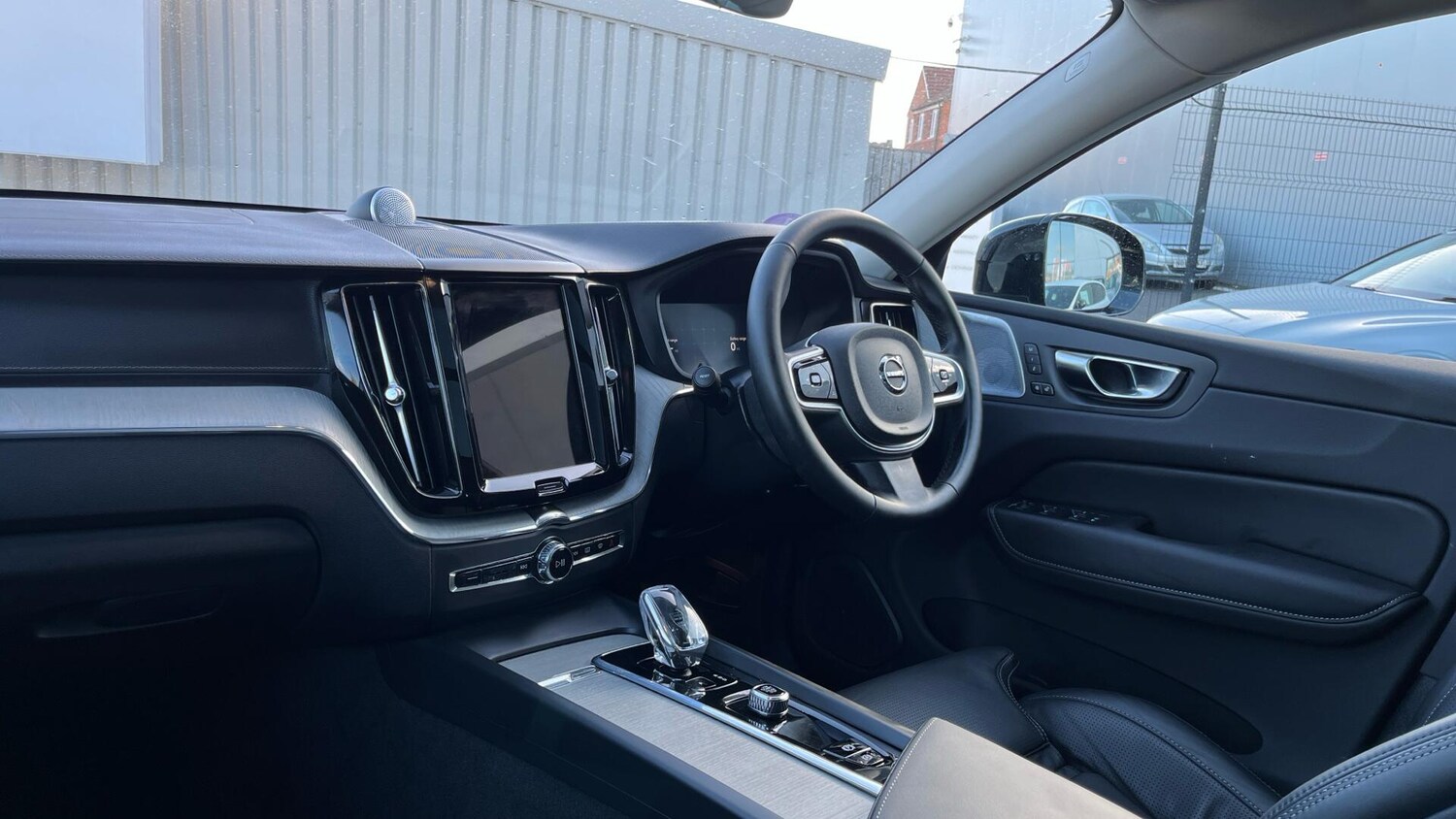 Used Volvo XC60 2025 for sale - 77598058: Photo 47