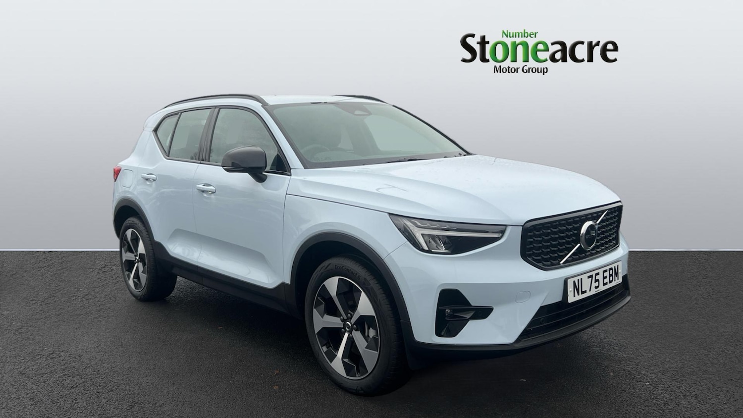 Used Volvo XC40 2025 for sale - 76592671: Photo 1