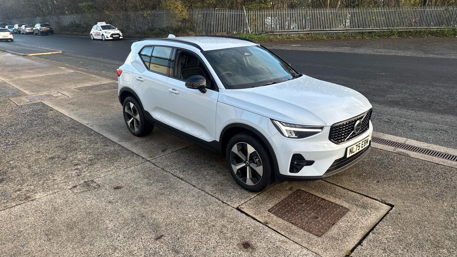 Used Volvo XC40 2025 for sale - 76592671: Photo 16