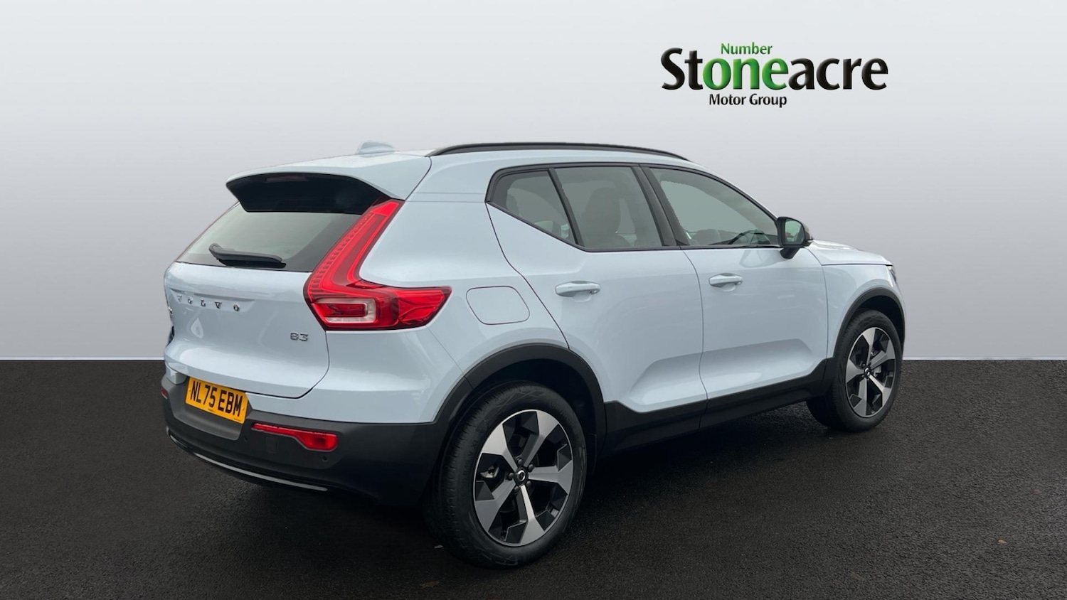 Used Volvo XC40 2025 for sale - 76592671: Photo 2