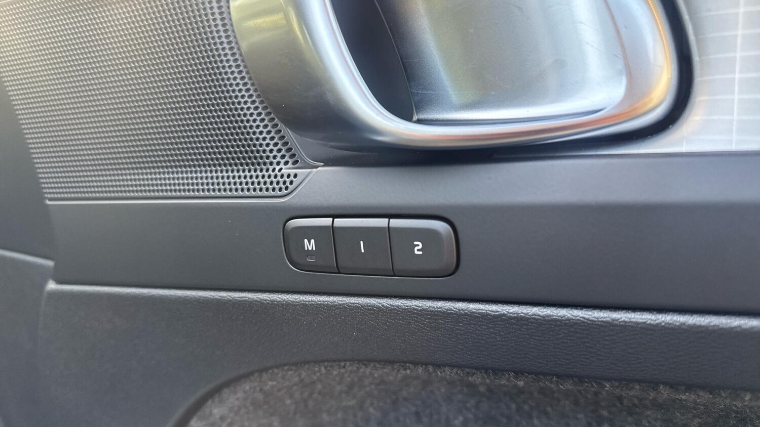 Used Volvo XC40 2025 for sale - 76592671: Photo 34