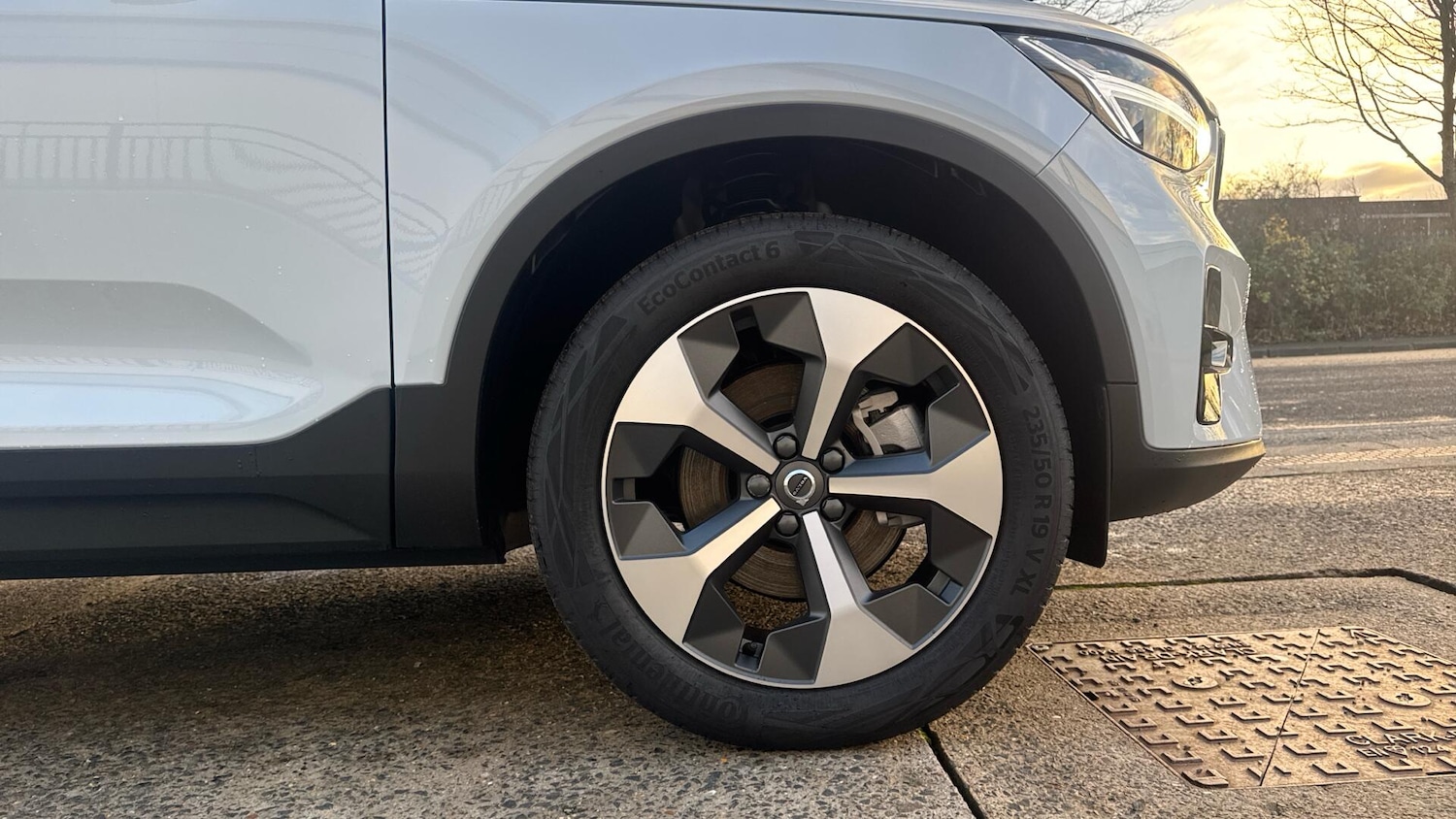 Used Volvo XC40 2025 for sale - 76592671: Photo 9