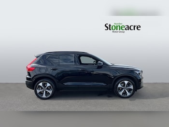 Used Volvo XC40 2025 for sale - 78705704: Photo