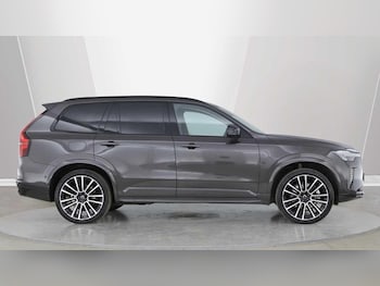 Used Volvo XC90 2025 for sale - 79484556: Photo