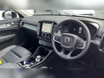 Used Volvo XC40 2025 for sale - 79540793: Photo