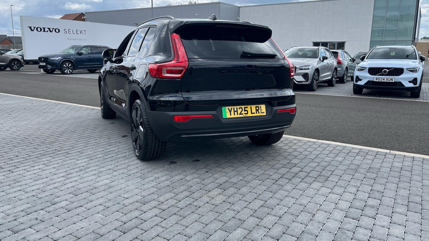 Vehicle 48
