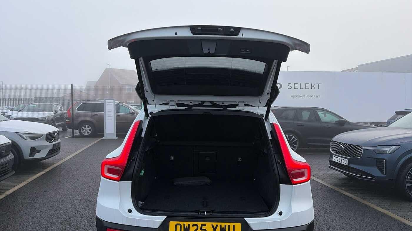 Used Volvo XC40 for sale - 77769221: Photo 14