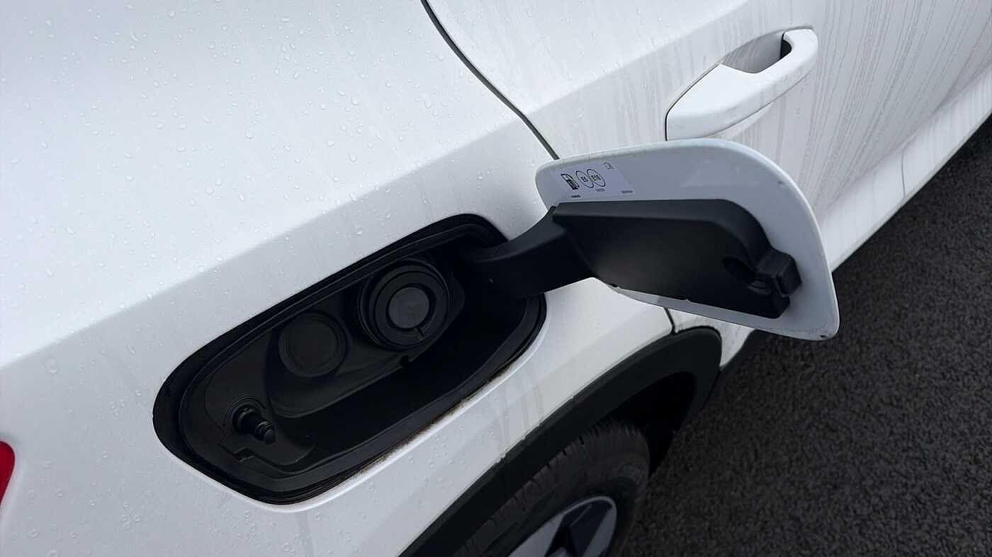 Used Volvo XC40 for sale - 77769221: Photo 16