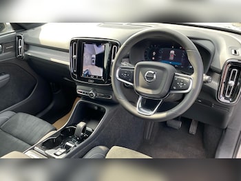 Used Volvo XC40 2024 for sale - 75578211: Photo