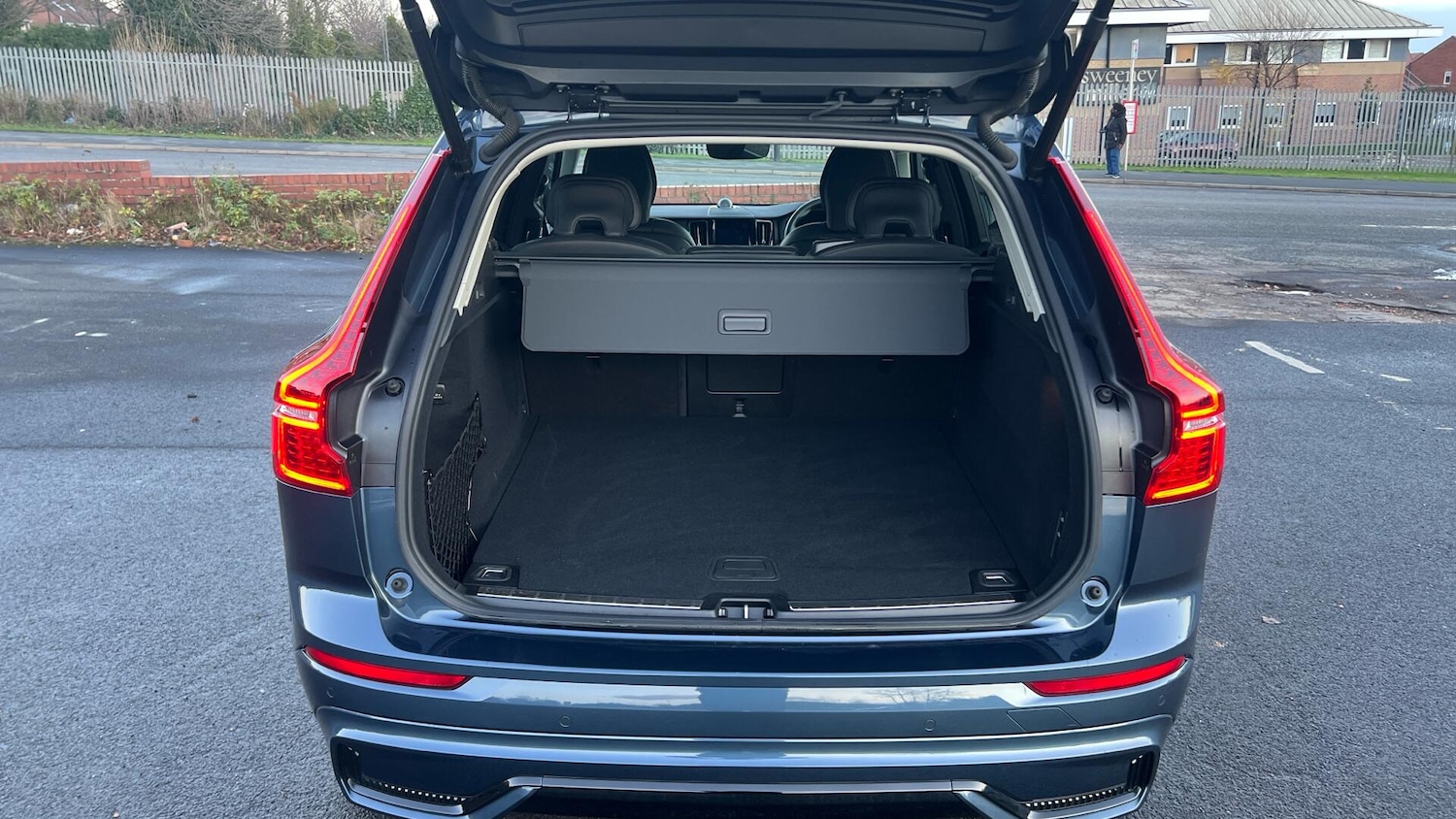 Used Volvo XC60 2025 for sale - 76886264: Photo 13