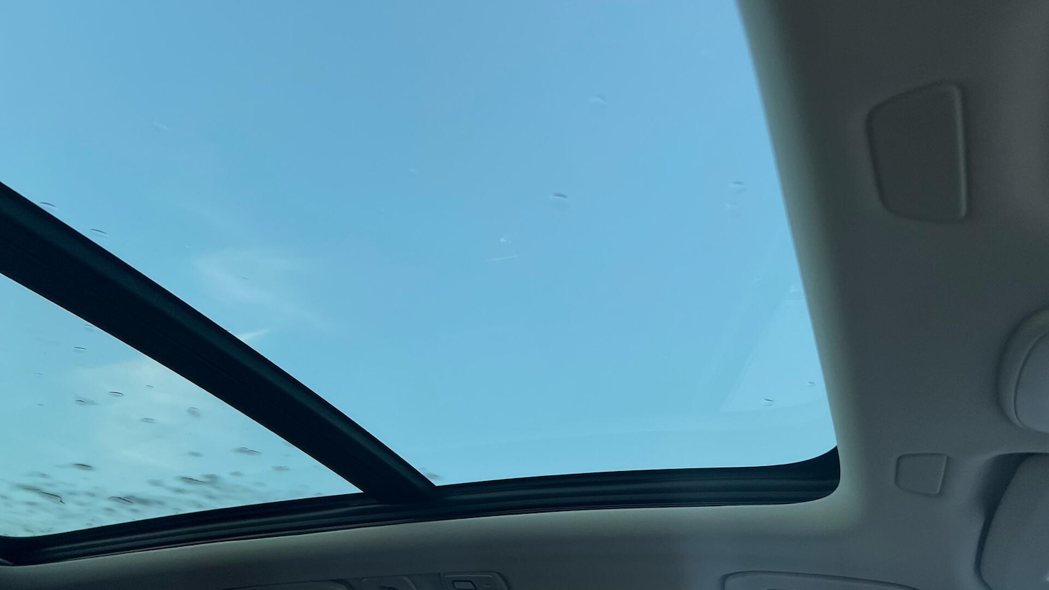 Used Volvo XC60 2025 for sale - 76886264: Photo 31