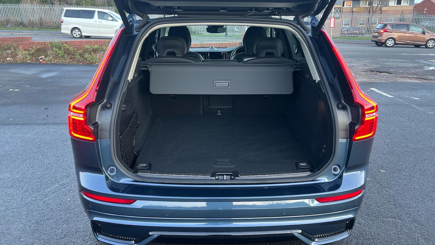 Used Volvo XC60 2025 for sale - 76886264: Photo 45