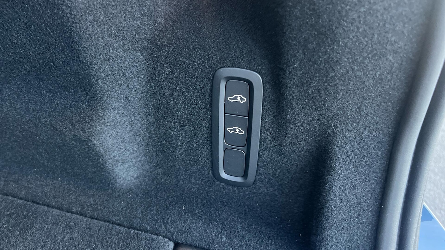 Used Volvo XC60 2025 for sale - 76886264: Photo 47