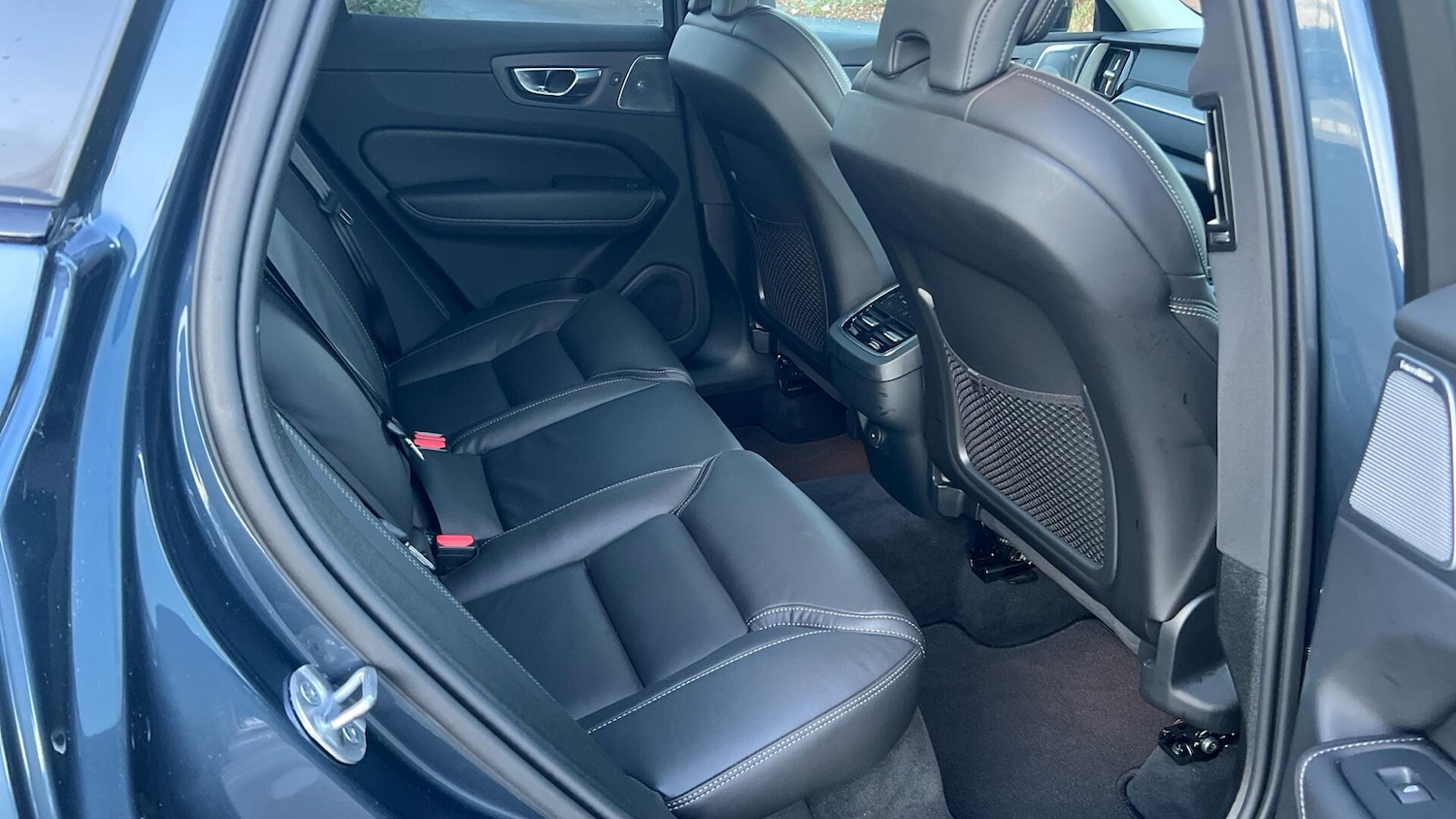 Used Volvo XC60 2025 for sale - 76886264: Photo 48